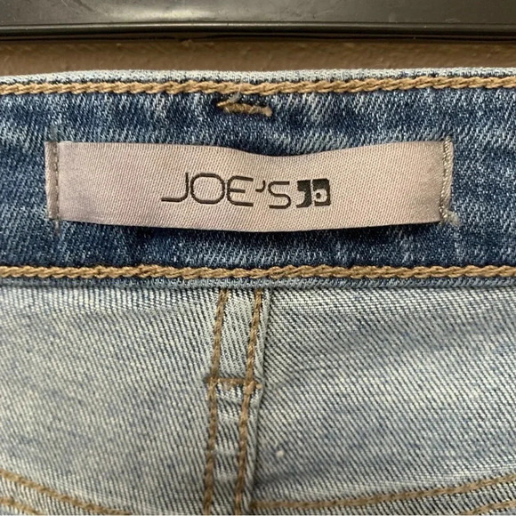 Joe's Jeans Women Lara Distressed Straight Ankle Jeans - Picture 10 of 12